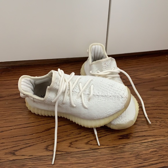 White Adidas Yeezys - Picture 2 of 6